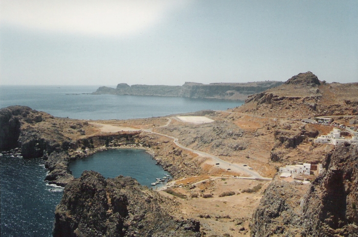 rhodos_lindos_blick_in _die_st_paulus_bucht_1994.jpg, 263kB